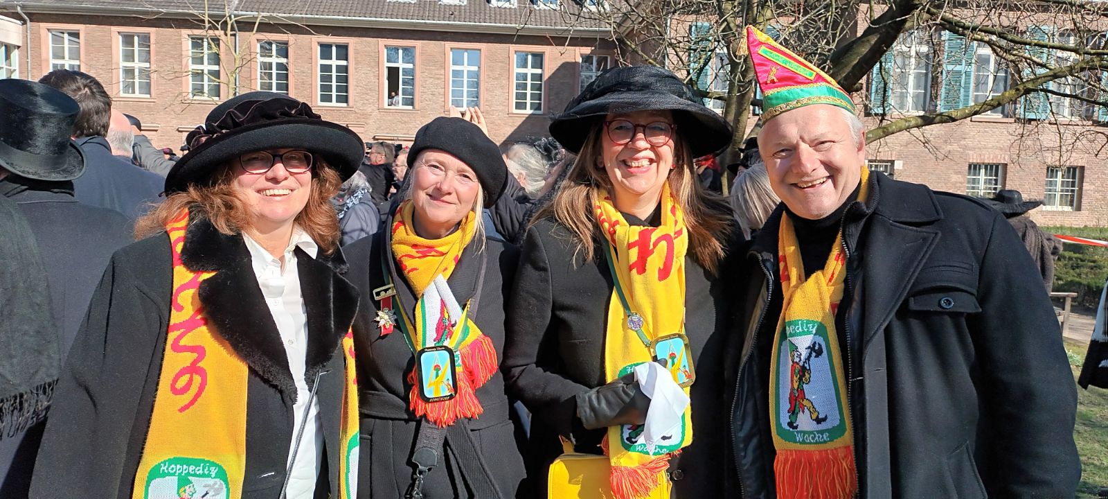 25-03-05 Gruppenfoto Hoppediz-Wache Beerdigung